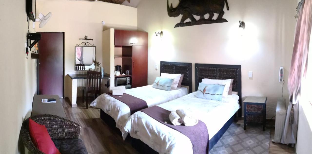 All Over Africa Guest House 켐턴파크 외부 사진
